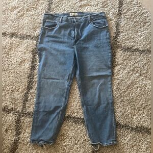 Abercrombie and Fitch Ankle Straight Ultra High Rise Jeans
